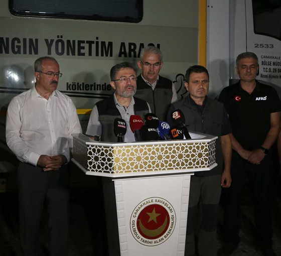 Üç orman yangını devam ediyor: Bakan Yumaklı son durumunu aktardı