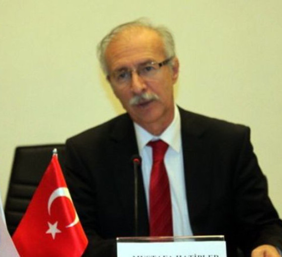 AKP'den iki kez aday olan Mustafa Hatipler başkan olamadı, rektör oldu