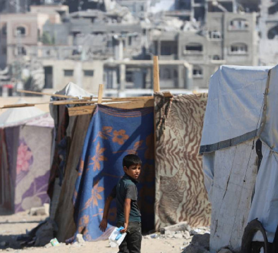 İsrail, gidecek-kalacak yer bırakmadığı Gazze'de 'insani' ilan ettiği bölgelerin de boşaltılmasını istedi