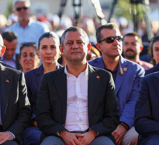 Özgür Özel: Alpay Özalan, demokrasi mikrobudur