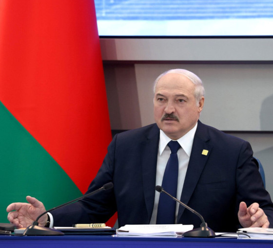 Lukaşenko: Ukrayna Belarus sınırına da 120 bin asker yığdı, Rusya'yı nükleere zorlamaya çalışıyorlar