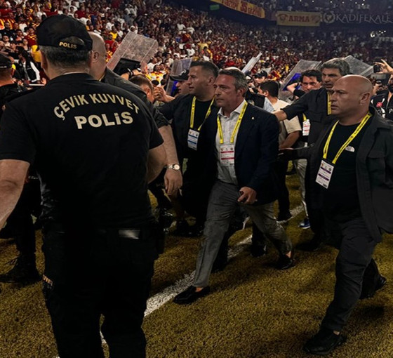 Göztepe, Ali Koç'u provokasyon yapmakla suçladı