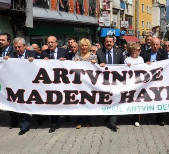 Gözünü Arhavi'ye diken Cengiz Holding'e tepki: Dağlar ve dereler bizimdir, dokunmayın
