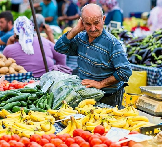 Açlık sınırı ağustosta 19 bin 271 liraya yükseldi