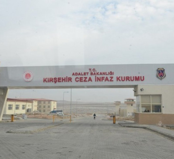 Açlık grevinin 99’uncu gününde tahliye oldu: İşkence ve tecrit sistematikleştirildi