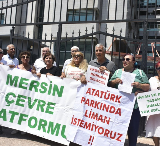 Mersin Çevre Platformu, Mersin Limanı'nda asbest iddialarını yargıya taşıdı: 'Kent ve insanlık suçu işleniyor'