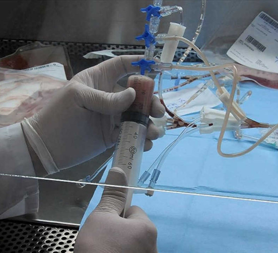 İlk kanser aşısı İngiltere'de bir hastaya uygulandı