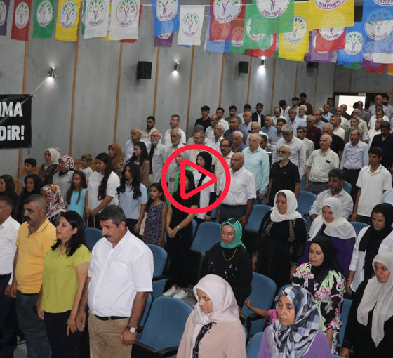 DEM Parti Bozova kongresinde AKP'li Kurtulmuş'a tepki: 'İtibarlı Meclisinize Gülistan Koçyiğit'in kanı bulaştı'