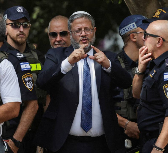Mescid-i Aksa'da sinagog inşa etmekten söz eden Ulusal Güvenlik Bakanı Ben Gvir, İsrail hükümetinde yeni kriz çıkardı