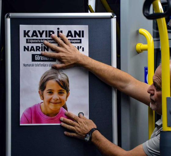 Diyarbakır’da kayıp Narin’in afişleri toplu taşıma araçlarına asıldı