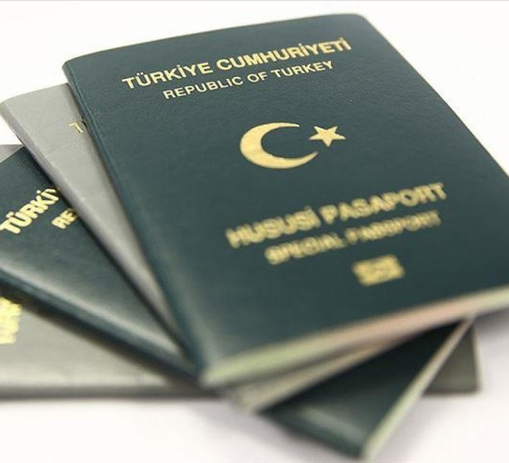Bakan Bolat'tan yeşil pasaport açıklaması: Uygulamayı genişletmiyoruz