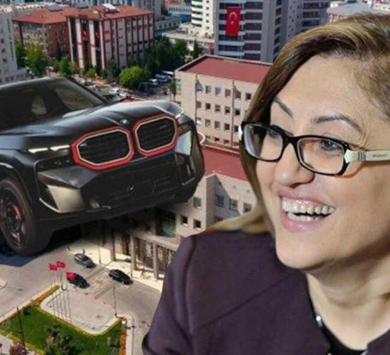 Gaziantep Büyükşehir Belediyesi AKP'li iki yöneticiye şoförlü araç tahsis etti
