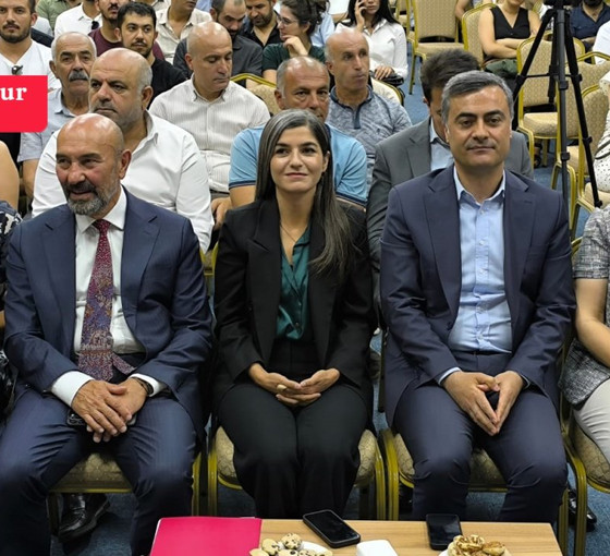 Van'da deprem semineri: 'Afet merkezleri, deprem barınma alanları oluşturuyoruz'