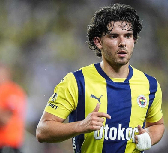 Fenerbahçe duyurdu: Ferdi Kadıoğlu rekor bedelle İngiliz takımına transfer oldu