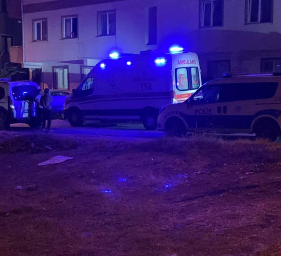 Şiddet dalgası ürkütücü boyutlarda: Babasını döverek öldürdü