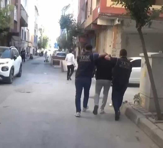 Bombalı saldırı hazırlığındaki IŞİD'li Bağcılar'da yakalandı: Evinden kılıç da çıktı