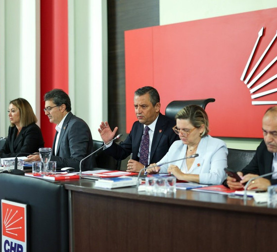 CHP PM toplantısında genel merkeze kontenjan itirazı