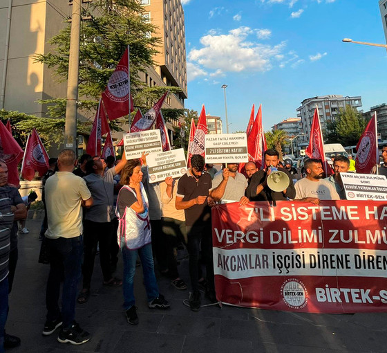 Akcanlar işçileri 19 gündür direnişte: 'İşveren direnişi kırmaya çalışıyor'