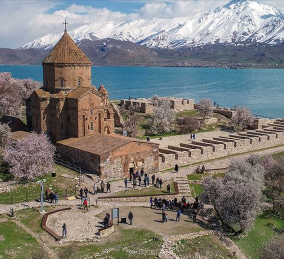 Akhtamar'da 12'nci ayin