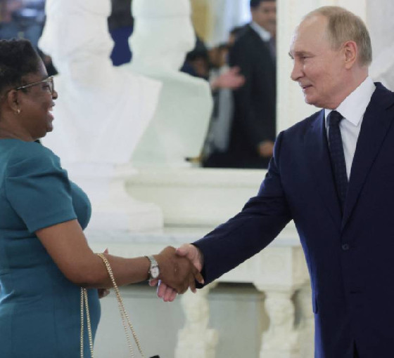 BRICS'e 34 ülkenin katılmak istediğini duyuran Putin, 'Erdoğan'la gelecek ay BRICS zirvesinde görüşmeyi umuyor'