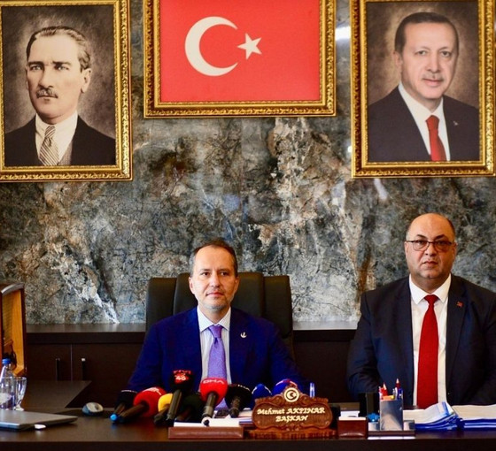 YRP Genel Başkanı Erbakan'dan erken seçim çağrısı: 'Türkiye'nin 2028'e kadar dayanması mümkün değil'