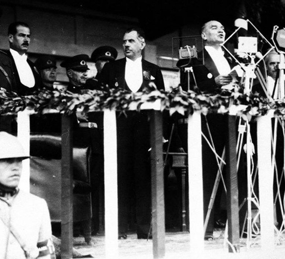 1921 Anayasasında yıkıcı ve kurucu revizyonlar II: 29 Ekim 1923 Revizyonu