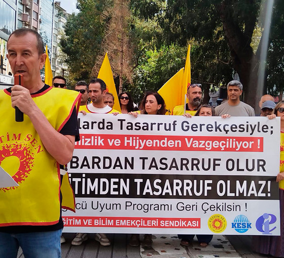 Eğitim Sen'den İşgücü Uyum Programı protestosu: 'Eğitimden değil, itibardan tasarruf'