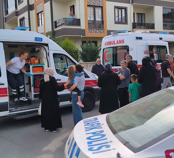 Bursa'da ticari araçla kreş servisi çarpıştı: Sekiz çocuk yaralandı