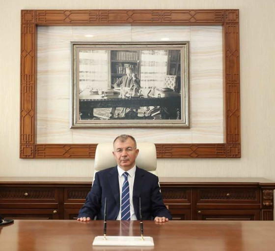 İçkili işletmelere izin vermeyen Amasya Valisi Yılmaz Doruk merkeze alındı