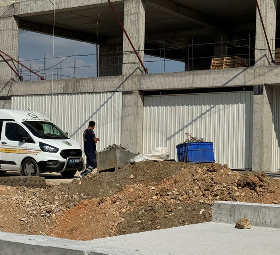 Manisa'da iş cinayeti: Kazı sırasında göçük altında kalan işçi öldü