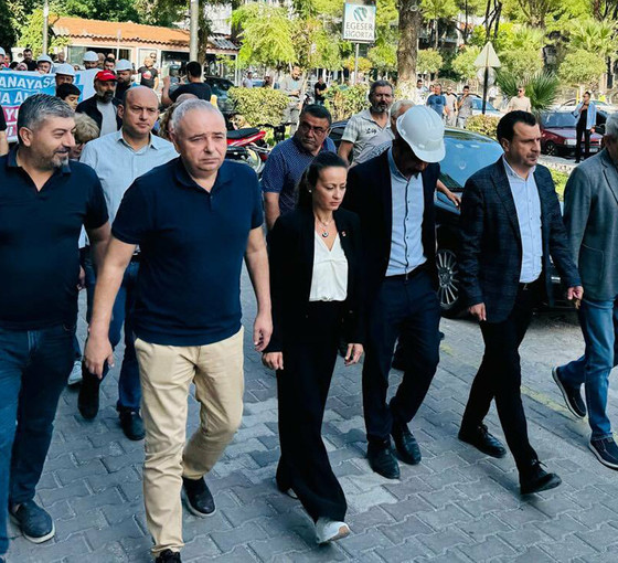 Fernas Madencilik işçileri Soma'dan Ankara'ya yürüyüş başlattı