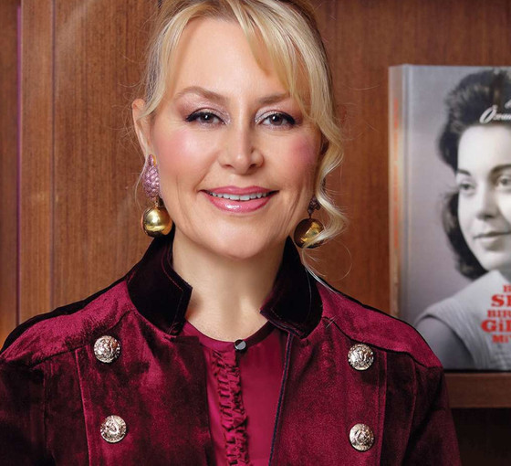 Demet Sabancı: Adams'a Türk konukseverliğini gösterdim