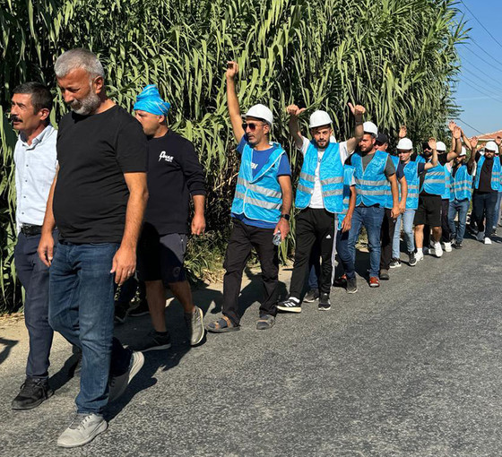 Soma'dan Ankara'ya madenci yürüyüşü: 'Sadece öldüğümüzde mi bizi duyacaklar?'