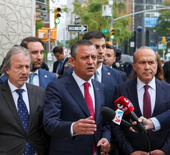 CHP’nin dış politikadaki 'dövlet baba'cılığı
