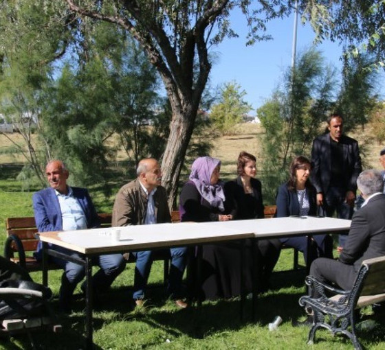 DEM Parti ve TJA’dan kayıp Kabaiş'in ailesine ziyaret