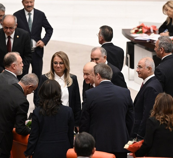 Devlet Bahçeli'den DEM Parti ile tokalaşma açıklaması: Erdoğan'ı işaret etti