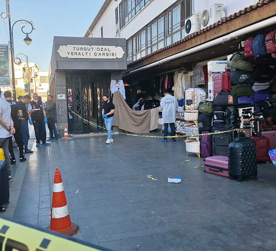 Uzman çavuş, boşanma aşamasındaki kadını öldürüp, intihar etti