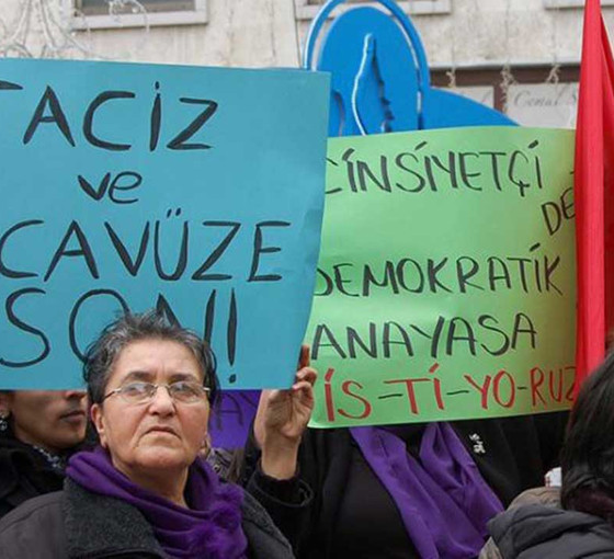 Yalova'da öğrencileri taciz eden erkek gözaltına alındı