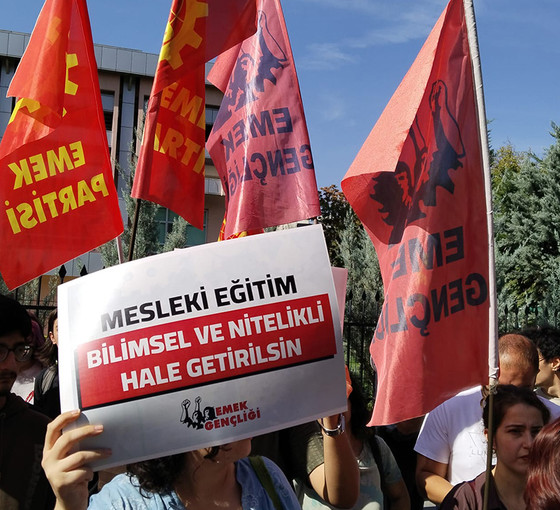 EMEP, MESEM raporunu bakanlık önünde açıkladı: '11 yılda en az 754 çocuk iş cinayetinde öldü, öğrenciler şiddete uğruyor'