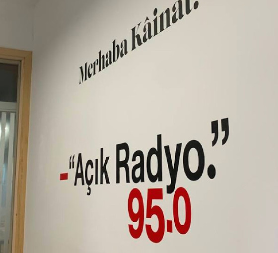 Açık Radyo kapatılıyor: Karasal yayın lisansı RTÜK tarafından iptal edildi