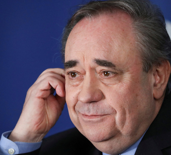 İskoçya bağımsızlık hareketinin simge ismi Alex Salmond aniden öldü