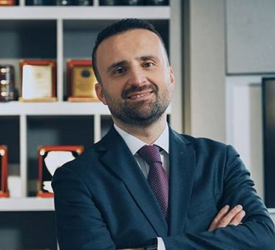 Ankara Barosu başkanlığını yeniden Mustafa Köroğlu kazandı