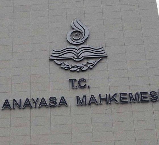 Anayasa Mahkemesi: 'Bijî Serok Apo' ifade özgürlüğü kapsamındadır