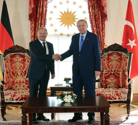 Erdoğan-Scholz görüşmesi Dolmabahçe'de yapıldı