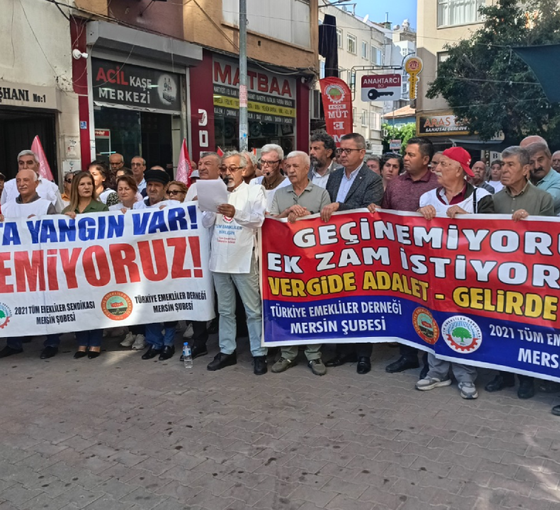 Kiralarla baş edemeyen emekliler belediyelerden sosyal konut istedi