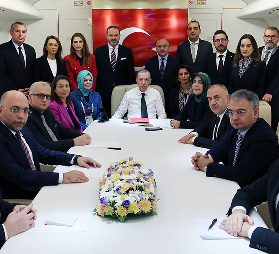Erdoğan BRICS dönüşü konuştu: Hükümetimizin "laf ola beri gel" şeklinde anlayışı söz konusu değil