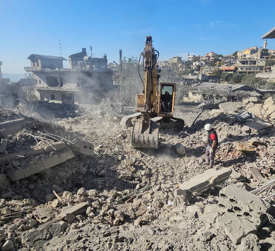 İsrail'in Lübnan'daki Bekaa Vadisi'ne hava saldırılarında en az 63 ölü, 58 yaralı