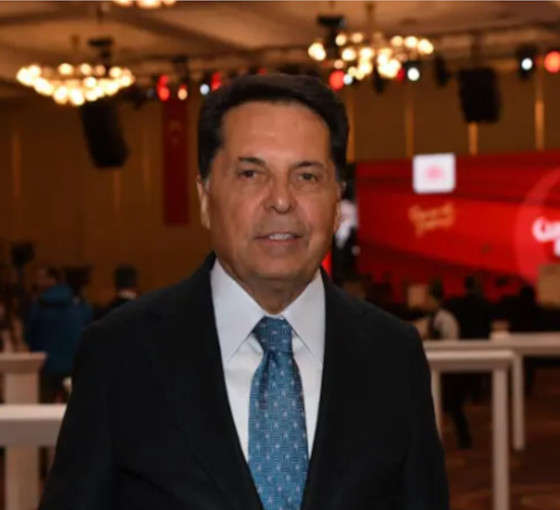 Evinden gözaltına alınan Esenyurt Belediye Başkanı Ahmet Özer kimdir?
