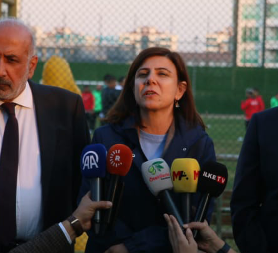 Diyarbakır Büyükşehir Belediyesi Eşbaşkanı Serra Bucak: Amedspor 9 Kasım'da kendi evinde oynayacak