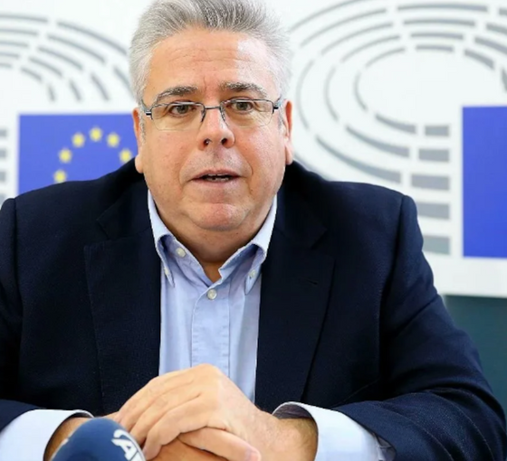 AP Türkiye Raportörü'nden Esenyurt kayyımına yaptırım çağrısı: Magnitsky Yasası'na işaret etti